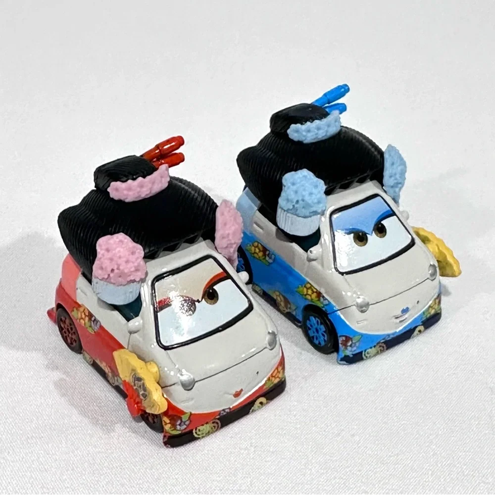 Disney Cars 2 Shigeko, Okuni, Chisaki Tokyo Party Set